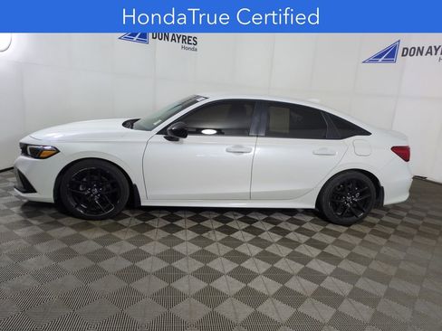 Certified 2024 Honda Civic Sport image 2