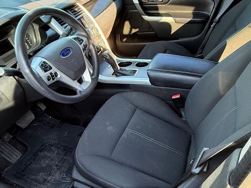 Used 2014 Ford Edge SE w/ Equipment Group 101A image 3