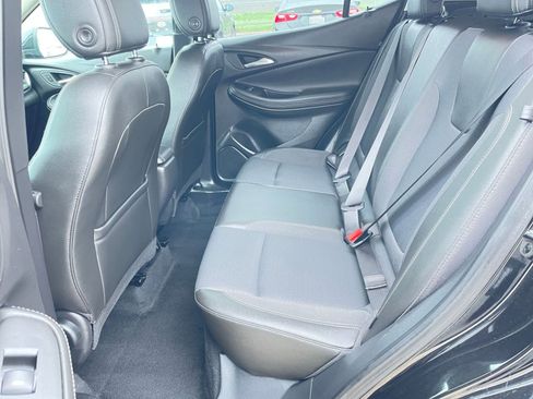 Used 2025 Buick Encore GX Preferred image 25