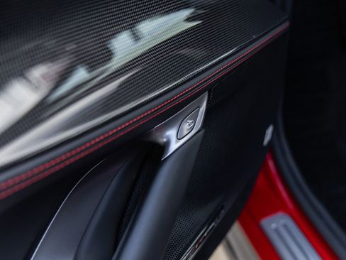 Used 2021 Ferrari SF90 Stradale AWD/4WD image 26