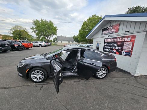Used 2016 Chrysler 200 Limited w/ Convenience Group FWD image 25