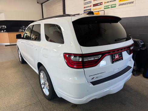 Used 2023 Dodge Durango R/T AWD/4WD image 7