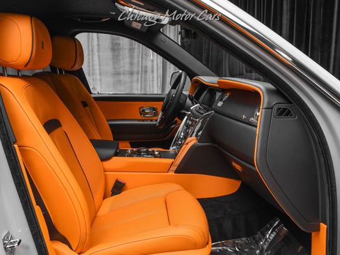 Used 2023 Rolls-Royce Cullinan image 24