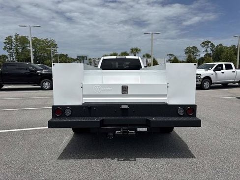 New 2026 RAM 5500 Tradesman w/ Chrome Appearance Group AWD/4WD image 5