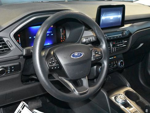 Used 2025 Ford Escape Active image 2