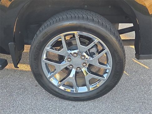 Certified 2021 Chevrolet Silverado 1500 LTZ w/ LTZ Convenience Package II image 7