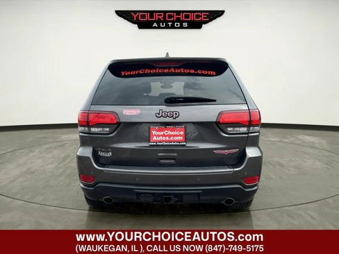 Used 2018 Jeep Grand Cherokee Trailhawk w/ Trailhawk Luxury Group image 4