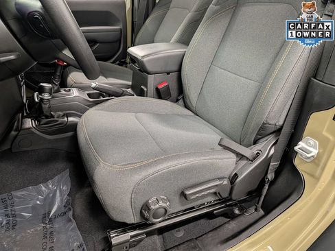 Used 2025 Jeep Wrangler Sport AWD/4WD image 12
