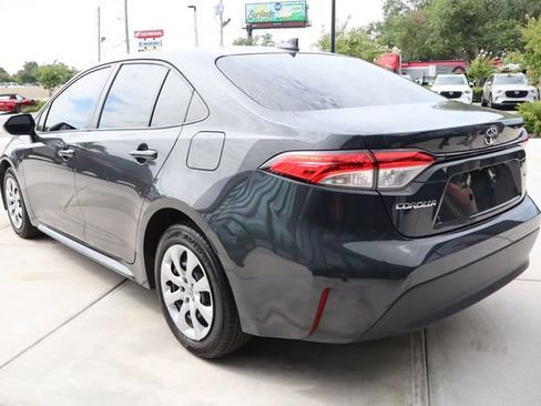 Used 2024 Toyota Corolla LE FWD image 6