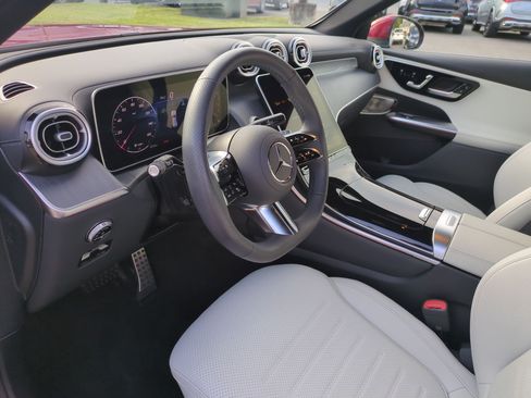 Used 2026 Mercedes-Benz GLC 300 4MATIC image 16