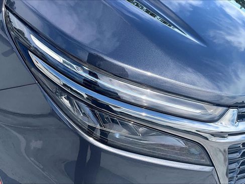 Used 2023 Chevrolet Equinox RS FWD image 26
