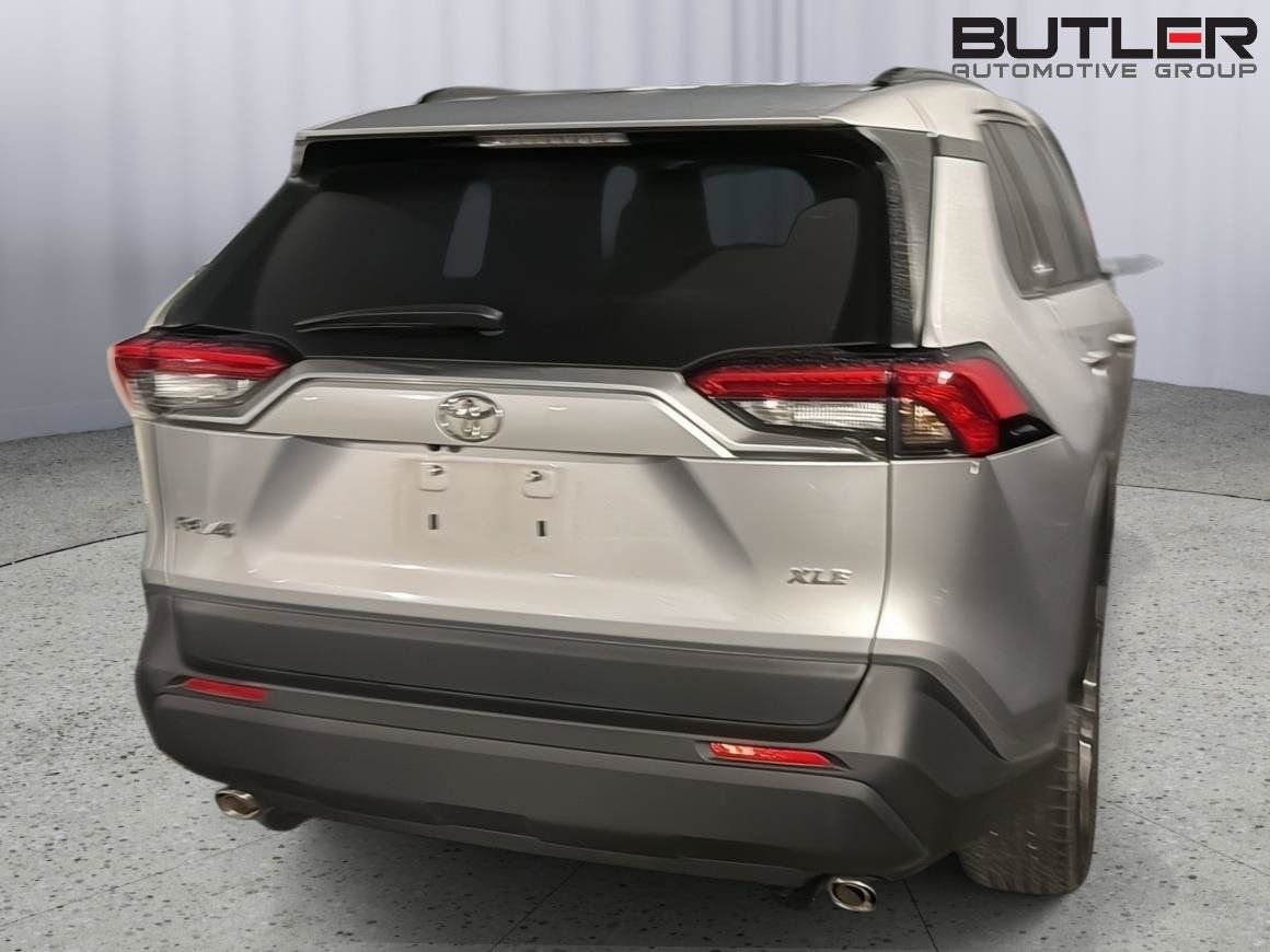 Certified 2023 Toyota RAV4 XLE Premium FWD image 8