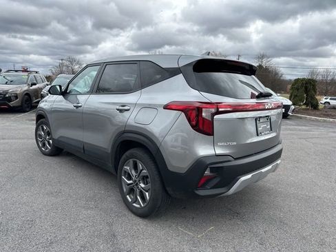 Used 2024 Kia Seltos LX image 5