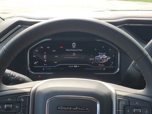 New 2025 GMC Sierra 2500 Denali image 25