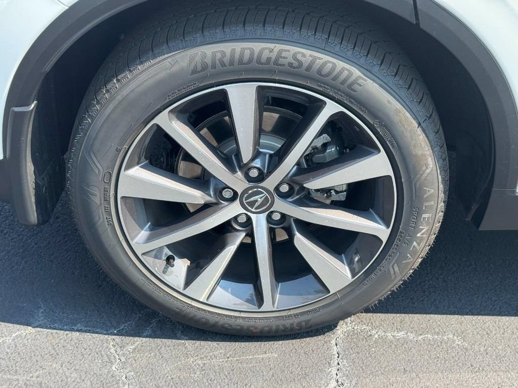 Certified 2026 Acura MDX w/ Technology Package AWD/4WD image 9