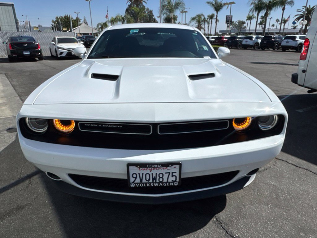Used 2019 Dodge Challenger SXT RWD image 6