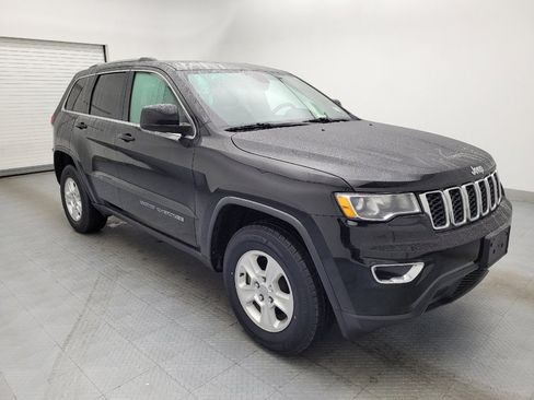 Used 2017 Jeep Grand Cherokee Laredo w/ Quick Order Package 23E image 11