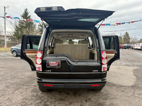 Used 2013 Land Rover LR4 HSE image 25