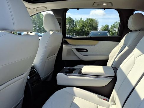 Used 2025 MAZDA CX-90 3.3 Turbo S w/ Premium Plus AWD/4WD image 11