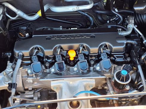 Used 2020 Honda HR-V Touring image 18