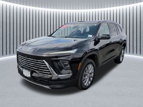 Certified 2025 Buick Enclave Preferred AWD/4WD image 12