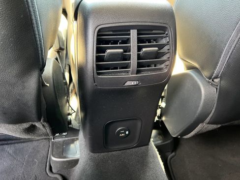Certified 2022 Ford Escape SEL w/ Technology Package FWD image 23