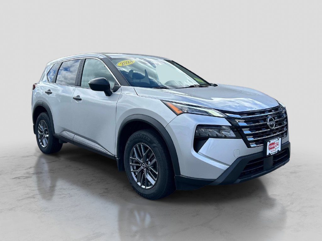 Certified 2024 Nissan Rogue S AWD/4WD image 7