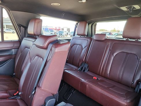 Used 2024 Ford Expedition Max Limited image 5