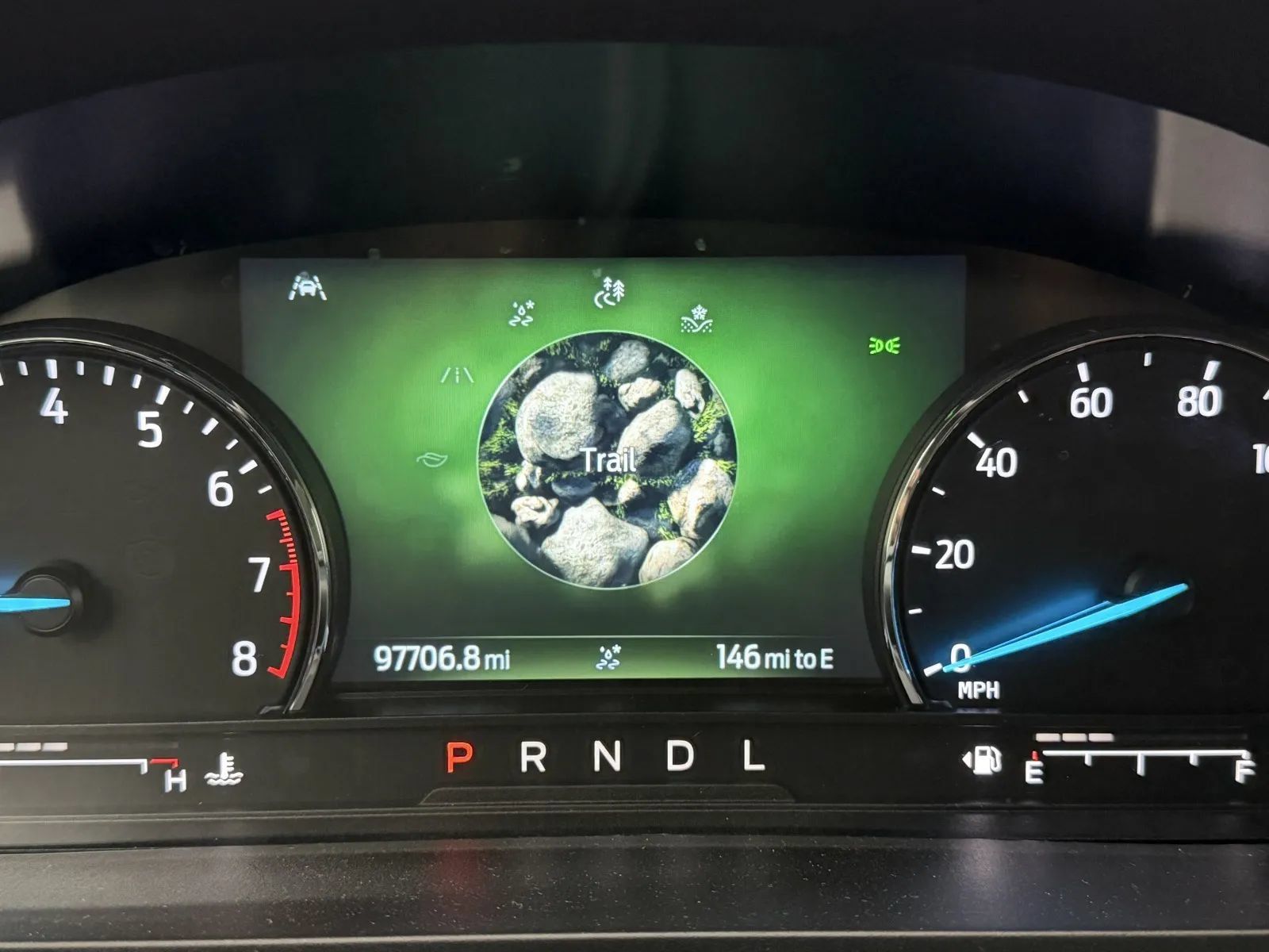 Used 2021 Ford Explorer XLT AWD/4WD image 16