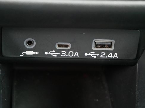 Used 2024 Subaru Outback Premium image 30