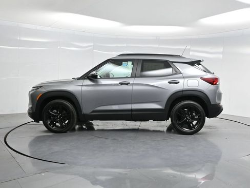 New 2026 Chevrolet TrailBlazer LT w/ Midnight Edition FWD image 49