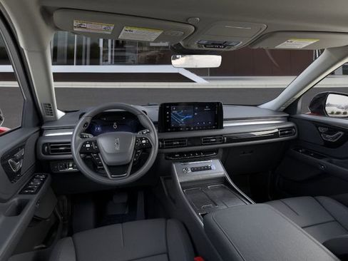 New 2026 Lincoln Aviator AWD image 9