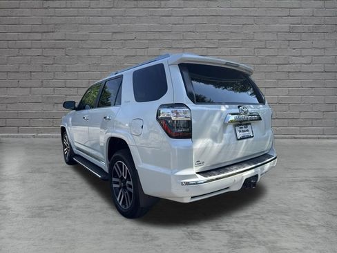 Used 2018 Toyota 4Runner Limited AWD/4WD image 5