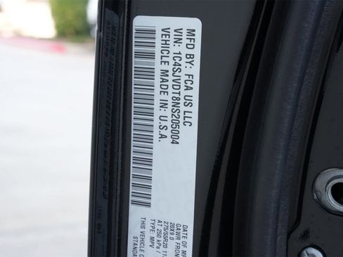 Used 2022 Jeep Wagoneer Series III w/ Convenience Group I image 26