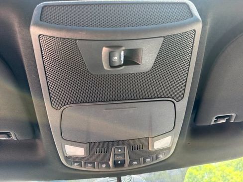 Used 2016 Ford F150 XLT w/ Equipment Group 302A Luxury AWD/4WD image 21