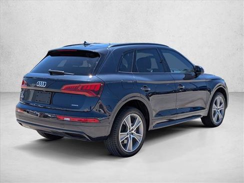 Used 2020 Audi Q5 Prestige w/ Prestige Package AWD/4WD image 5