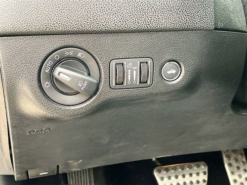 Used 2022 Dodge Charger GT w/ Plus Group image 10