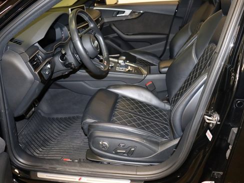 Used 2019 Audi S4 Prestige w/ Prestige Package AWD/4WD image 25
