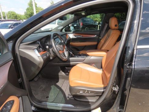 Used 2023 Cadillac XT5 Premium Luxury FWD image 24