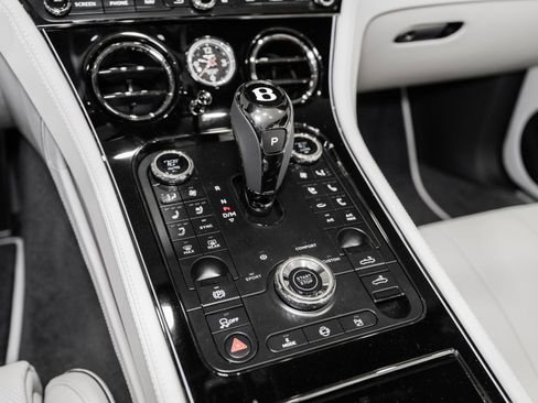 New 2026 Bentley Continental GTC AWD/4WD image 38