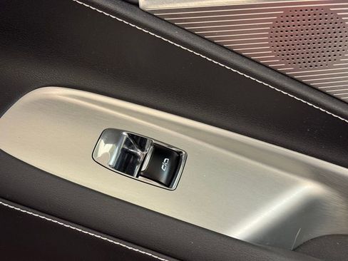 Used 2024 Chevrolet Corvette Stingray Preferred Conv w/ Z51 Performance Package image 22