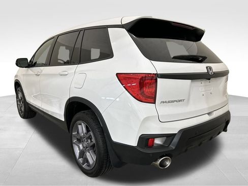Used 2022 Honda Passport EX-L image 3