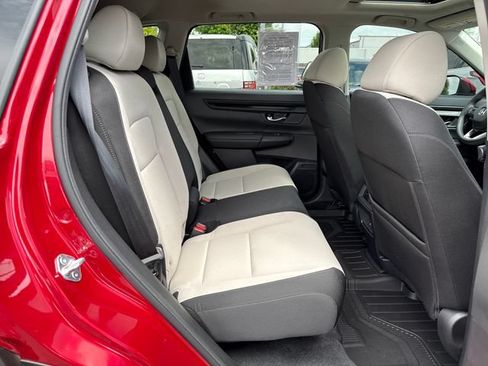 Certified 2025 Honda CR-V EX image 10