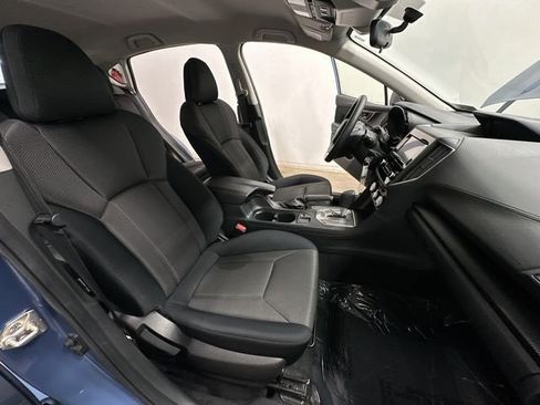 Certified 2021 Subaru Crosstrek 2.0i image 19