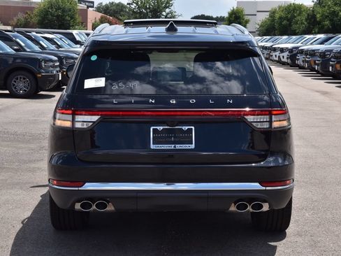 New 2026 Lincoln Aviator Reserve AWD/4WD image 8