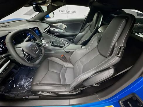 Used 2024 Chevrolet Corvette Stingray Preferred Cpe w/ 2LT image 23