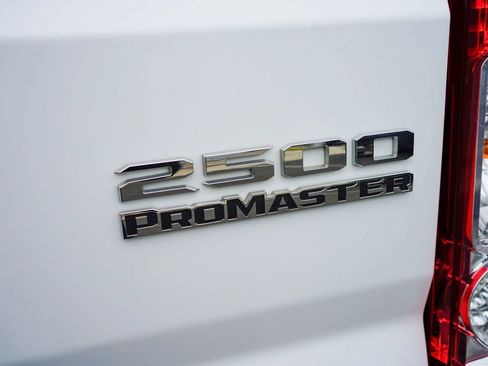 Used 2023 RAM ProMaster 2500 FWD image 32
