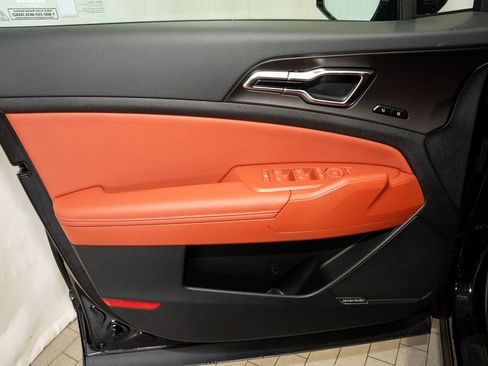 New 2026 Kia Sportage SX image 16