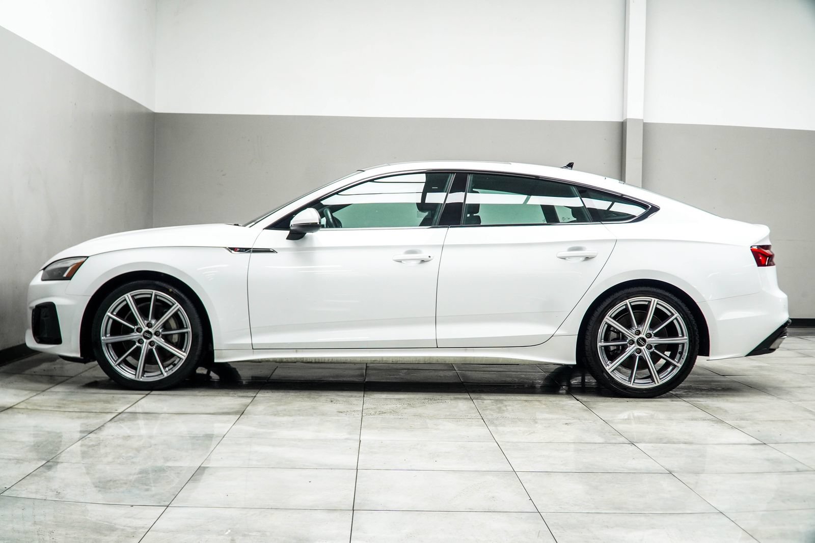 Used 2025 Audi A5 2.0T Premium AWD/4WD image 10