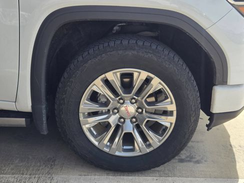 Certified 2023 GMC Sierra 1500 Denali w/ Technology Package AWD/4WD image 10
